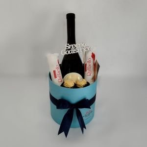 Box iznenadjenja - Vino Kovačević & Ferrero Rocher & Raffaelo